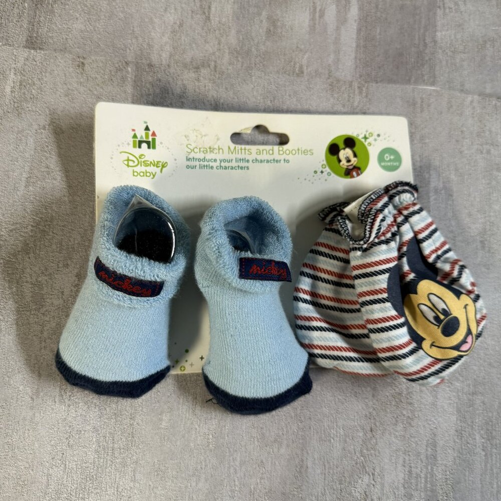NWT Infant Disney Baby Scratch Mittens & Booties